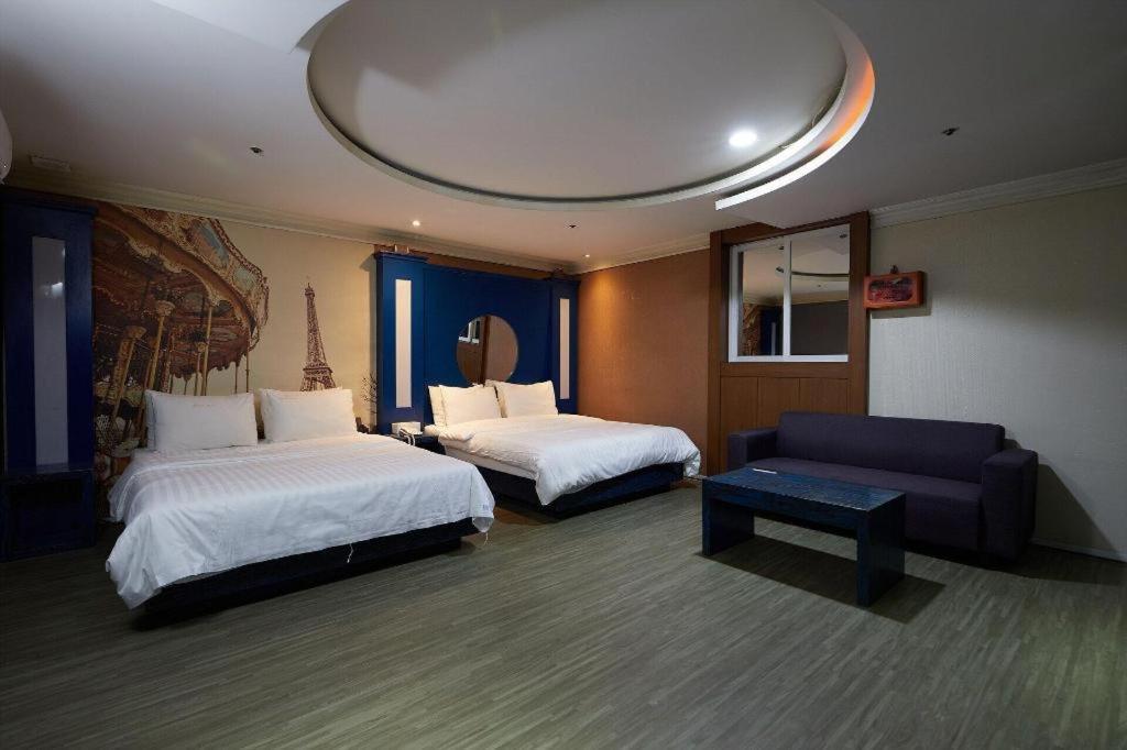 Hotel Head-One Uijeongbu Exterior photo