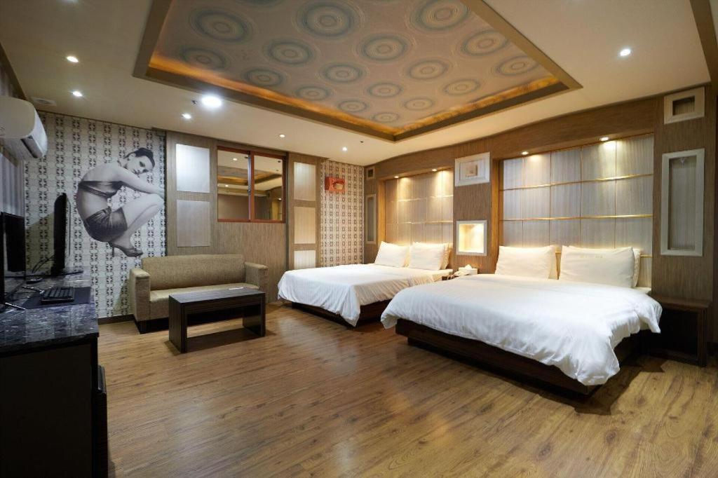 Hotel Head-One Uijeongbu Exterior photo